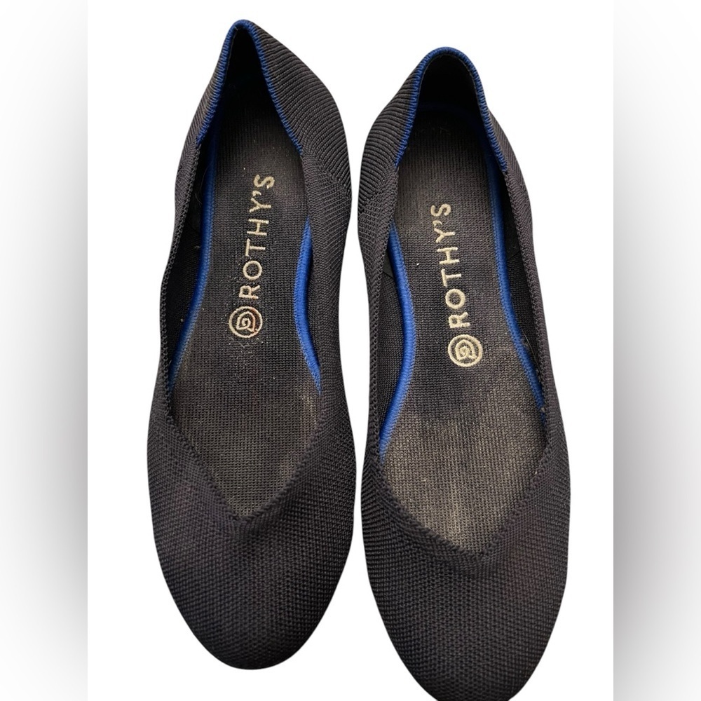 Rothy’s Round toe navy blue flats sz 10